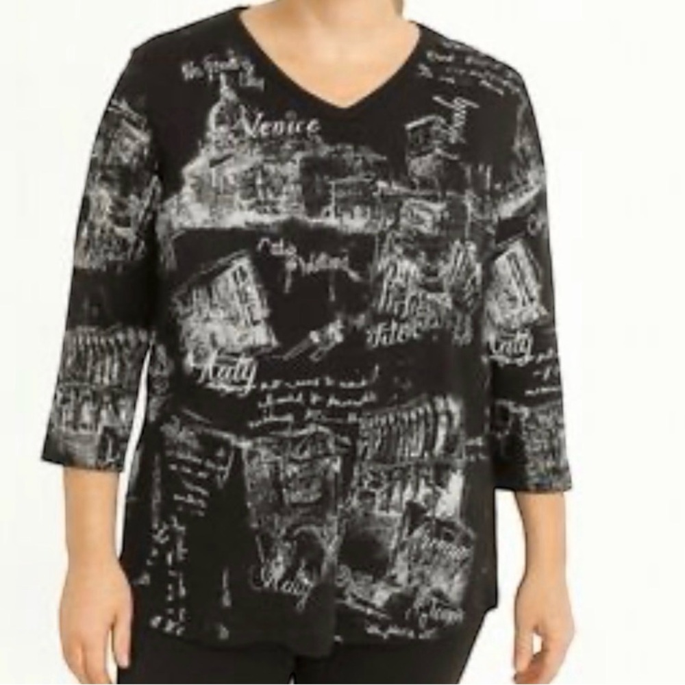 Allison Daley Black & White V-Neck Graphic Blouse
